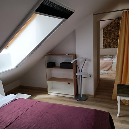 Liuto Apartamentai Juodkrantė Eksteriør billede