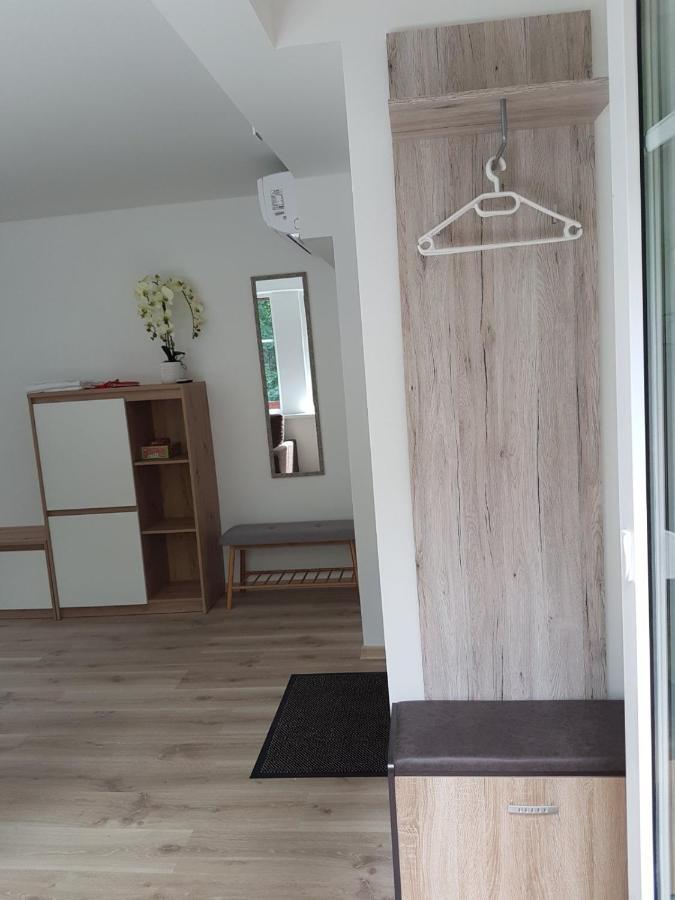 Liuto Apartamentai Juodkrantė Eksteriør billede
