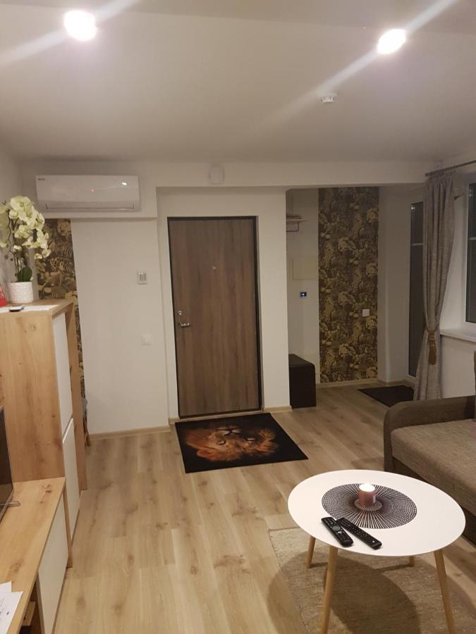 Liuto Apartamentai Juodkrantė Eksteriør billede