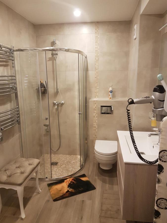Liuto Apartamentai Juodkrantė Eksteriør billede